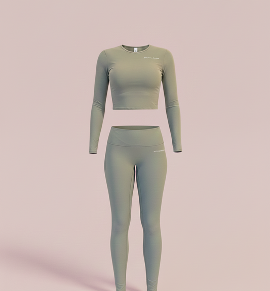 Tenue de sport verte manches longues - Femme MORINGA RITUALS.